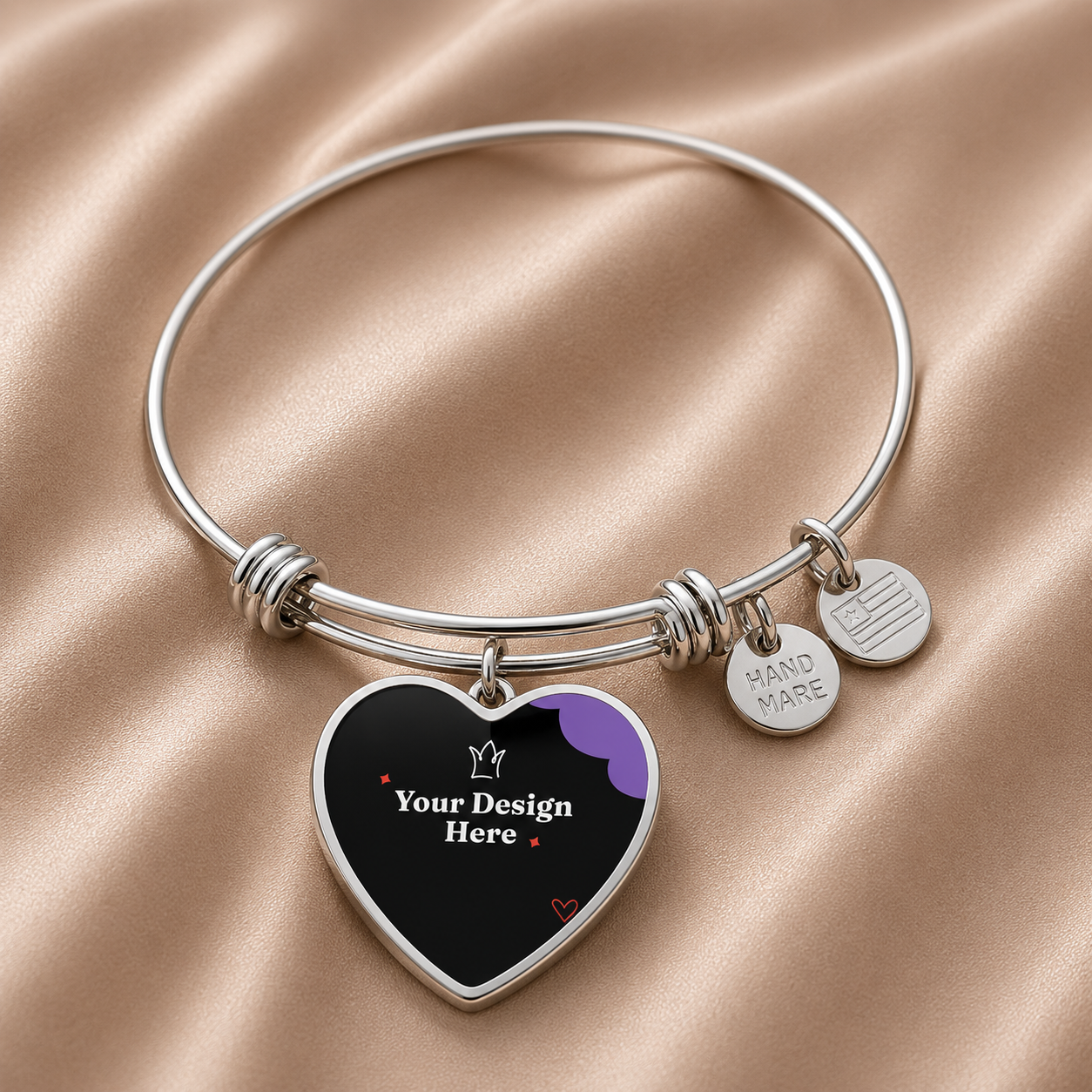 Buyer Upload Luxury Heart Bangle